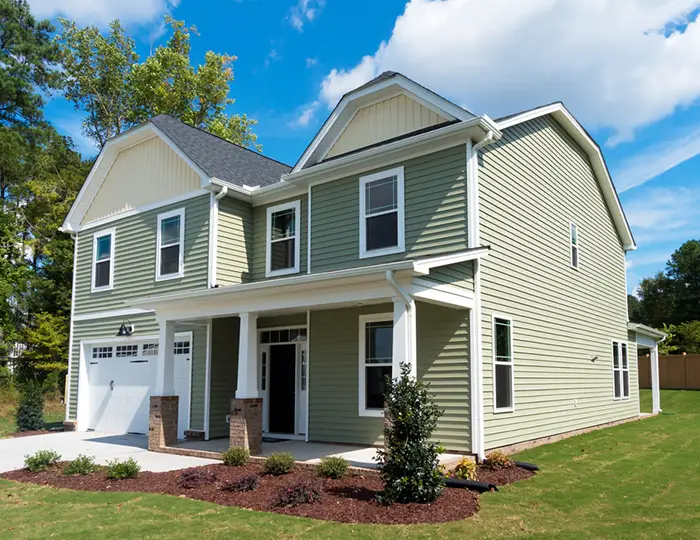 Roller Brothers Construction - vinyl siding replacement - Sherman, IL